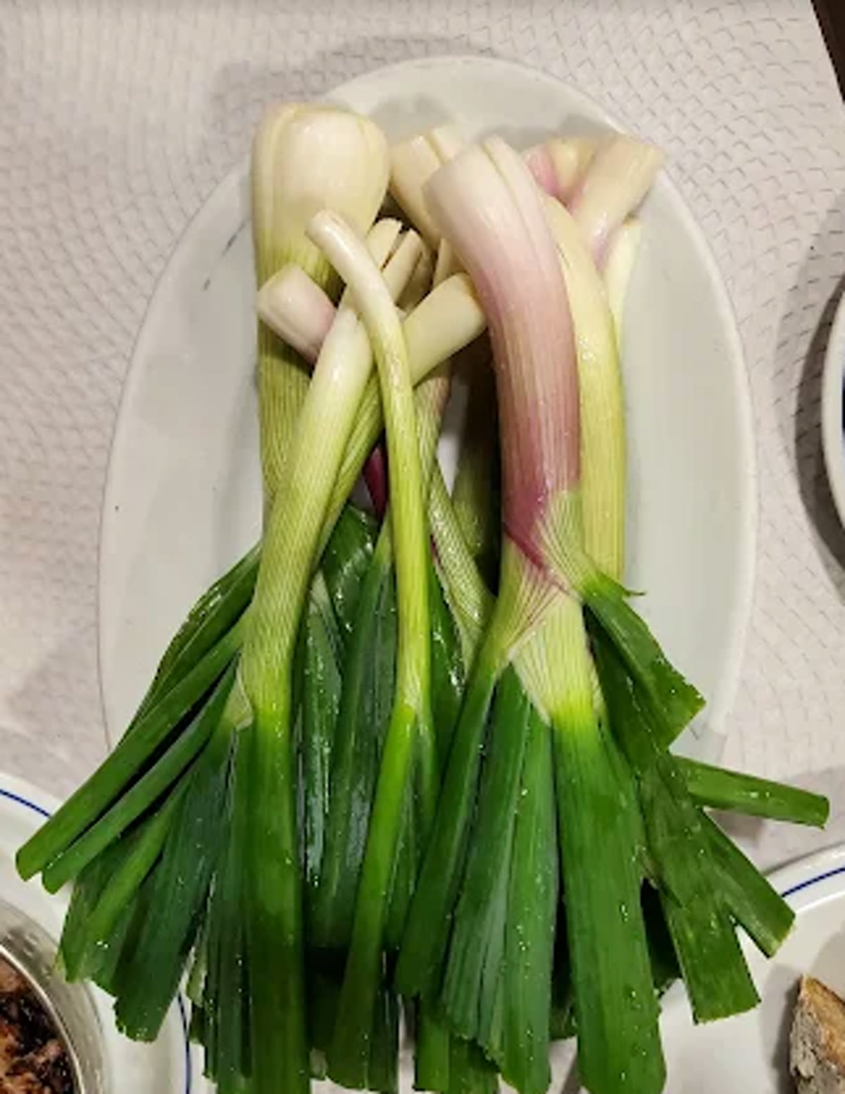 Cebolinha com azeite e vinagre